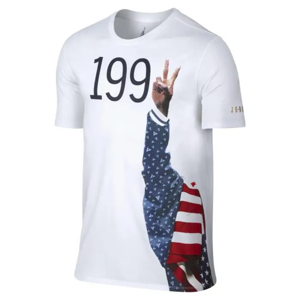 NWT Air Jordan 1992 Olympic Dream Team T-Shirt Men shirt Size Medium.